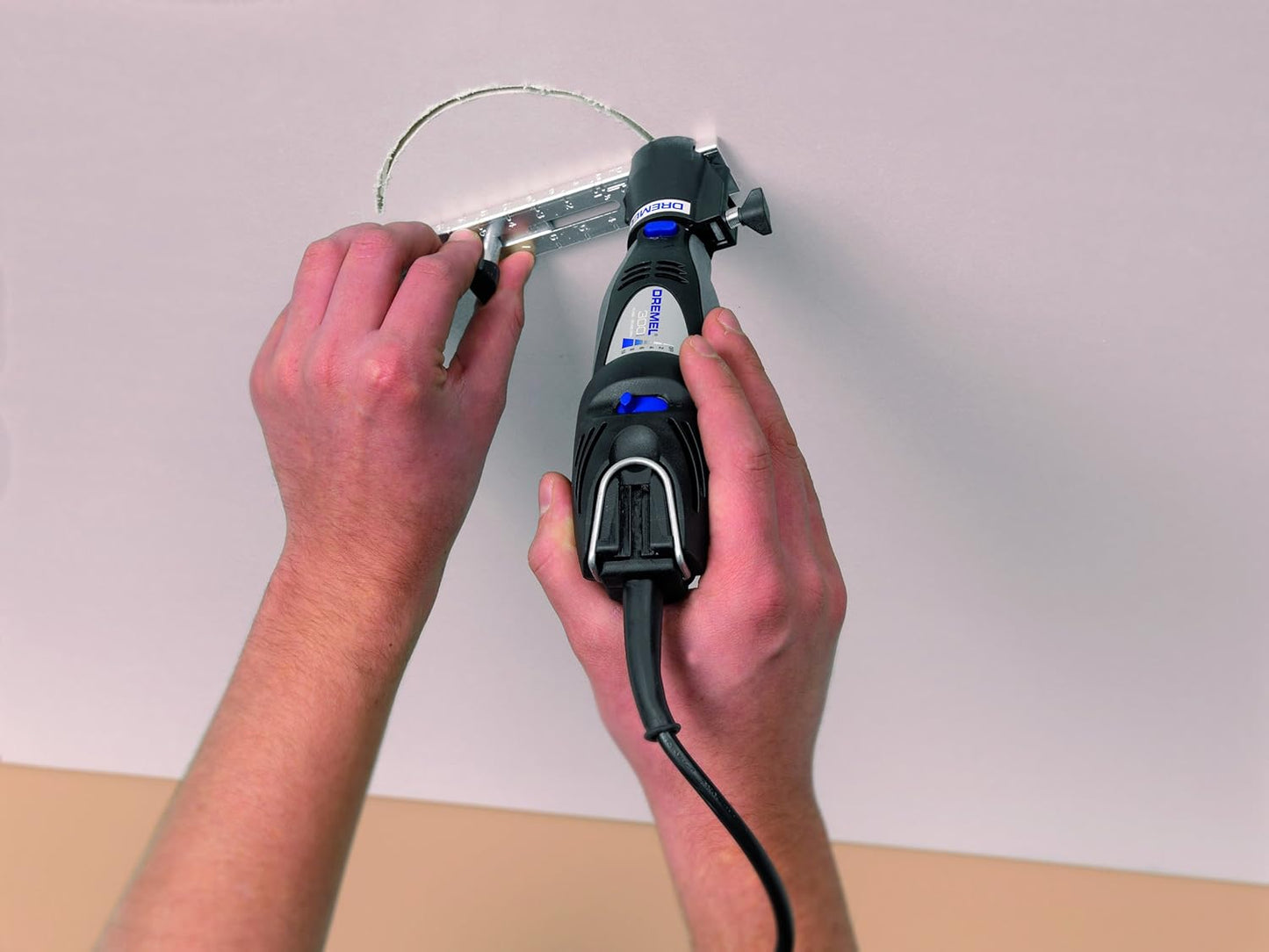 DREMEL GUIDA PARALLELA E CIRCOLARE 678